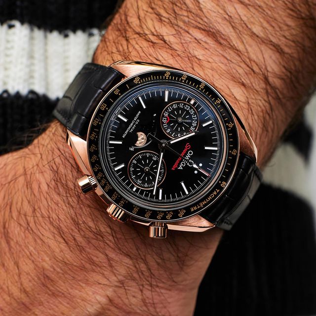 Omega Speedmaster Moonphase 304.63.44.52.01.001 Image 5
